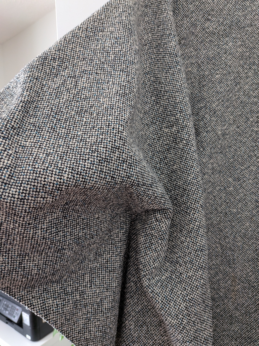 Chic Gray Textured Cape Poncho - Picture 5 of 9